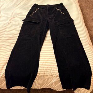 Universal Threads Black Cargo Pants